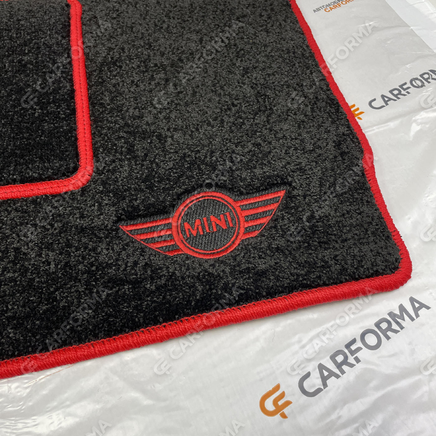 Коврики на Mini Cooper Hatch (R50/R53) 2001&nbsp;-&nbsp;2006 в Благовещенске