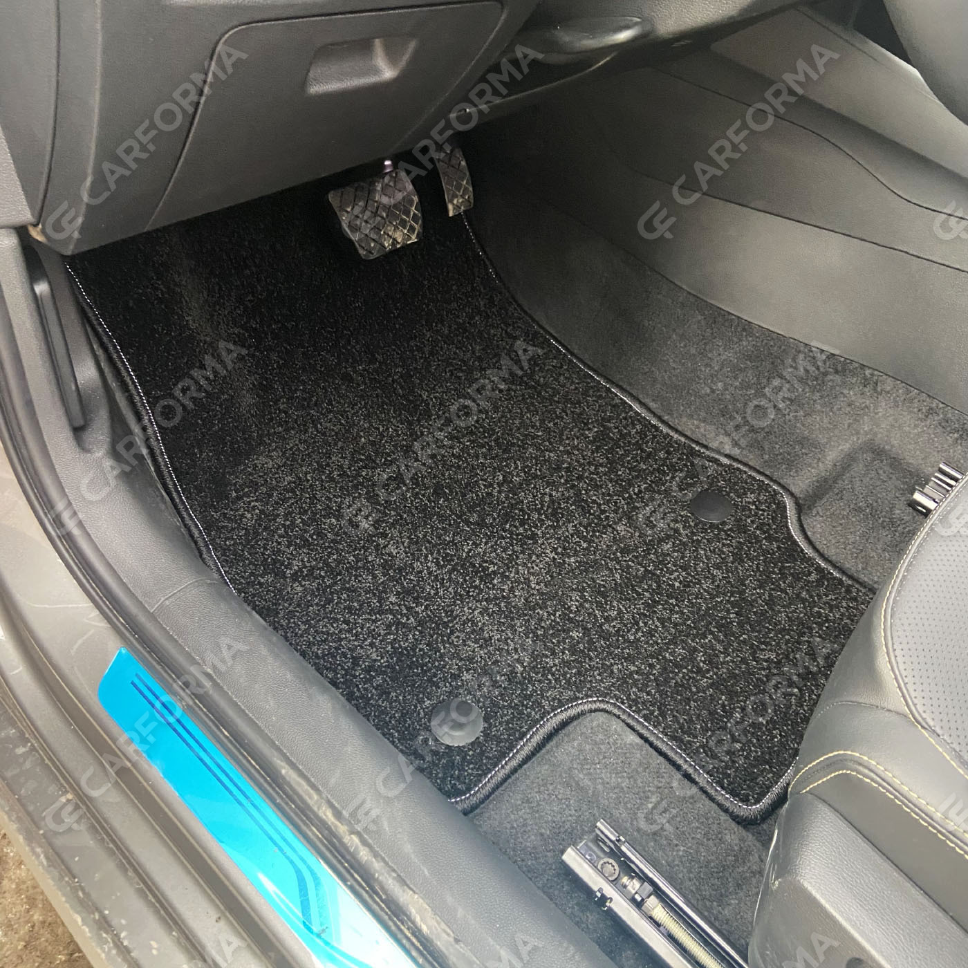 Ворсовые коврики на Audi Q2L 2016&nbsp;-&nbsp;2026 в Благовещенске