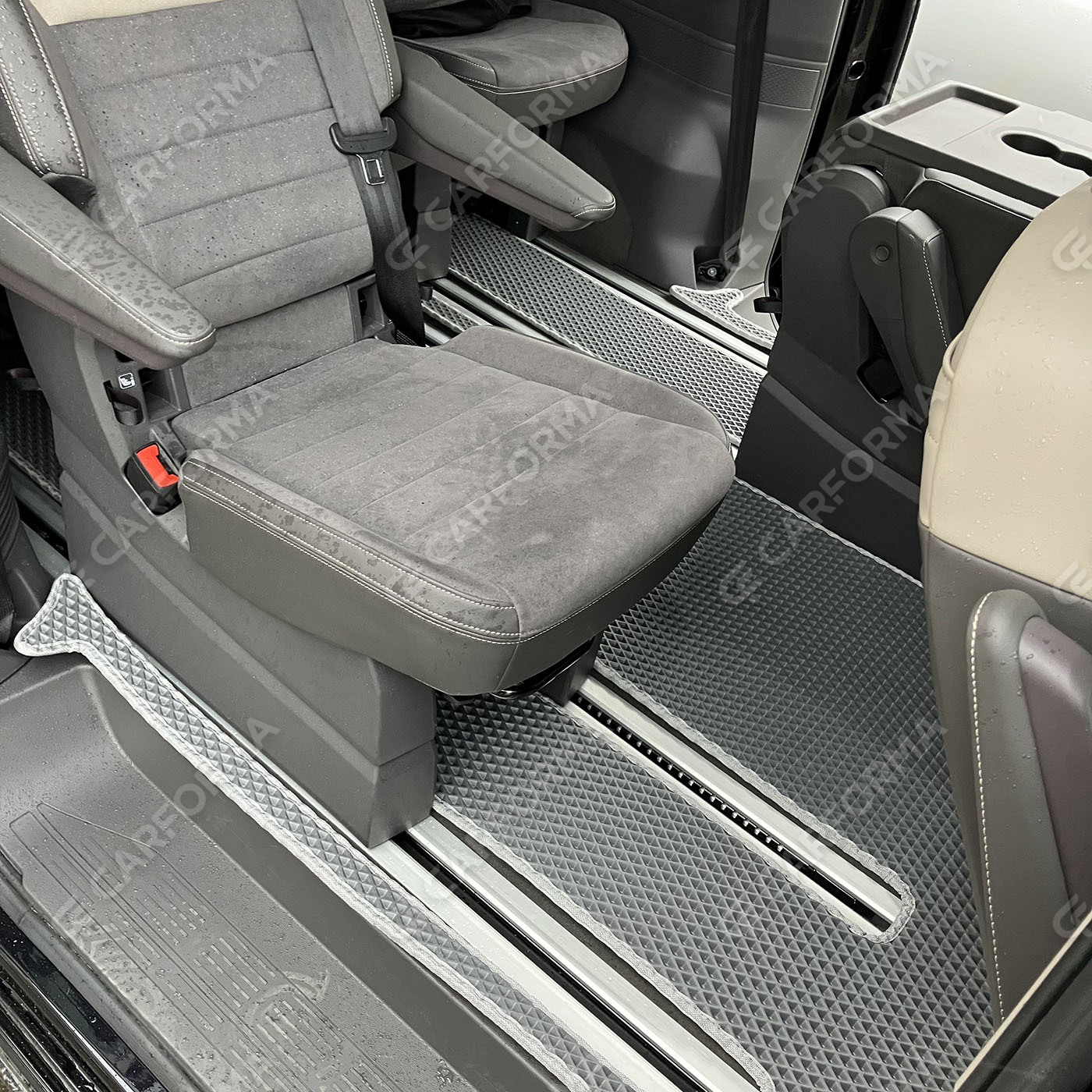 Коврики на Volkswagen Multivan (T7) 2021&nbsp;-&nbsp;2026 в Благовещенске