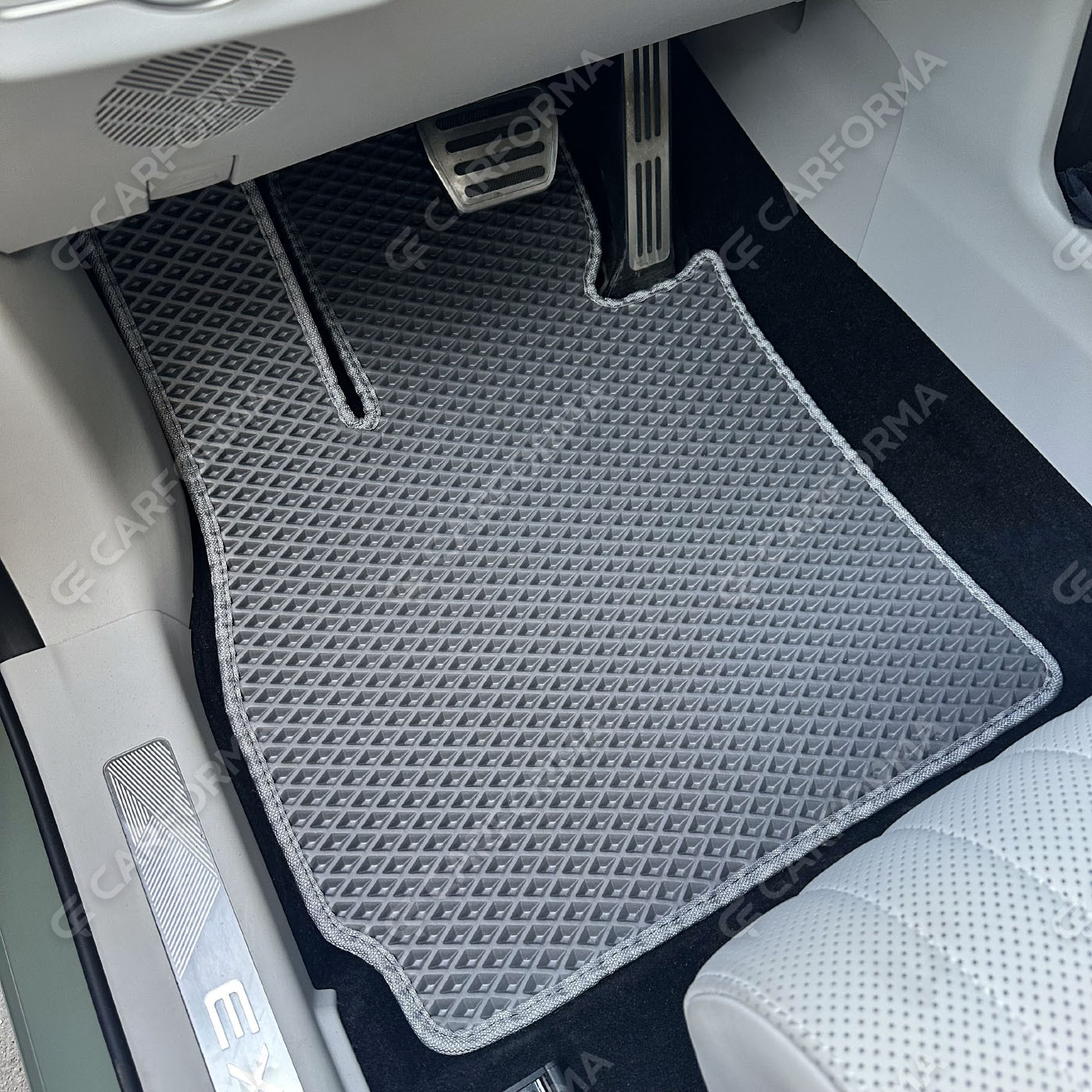 Коврики на Chery Tiggo 8L 2024&nbsp;-&nbsp;2026 в Благовещенске