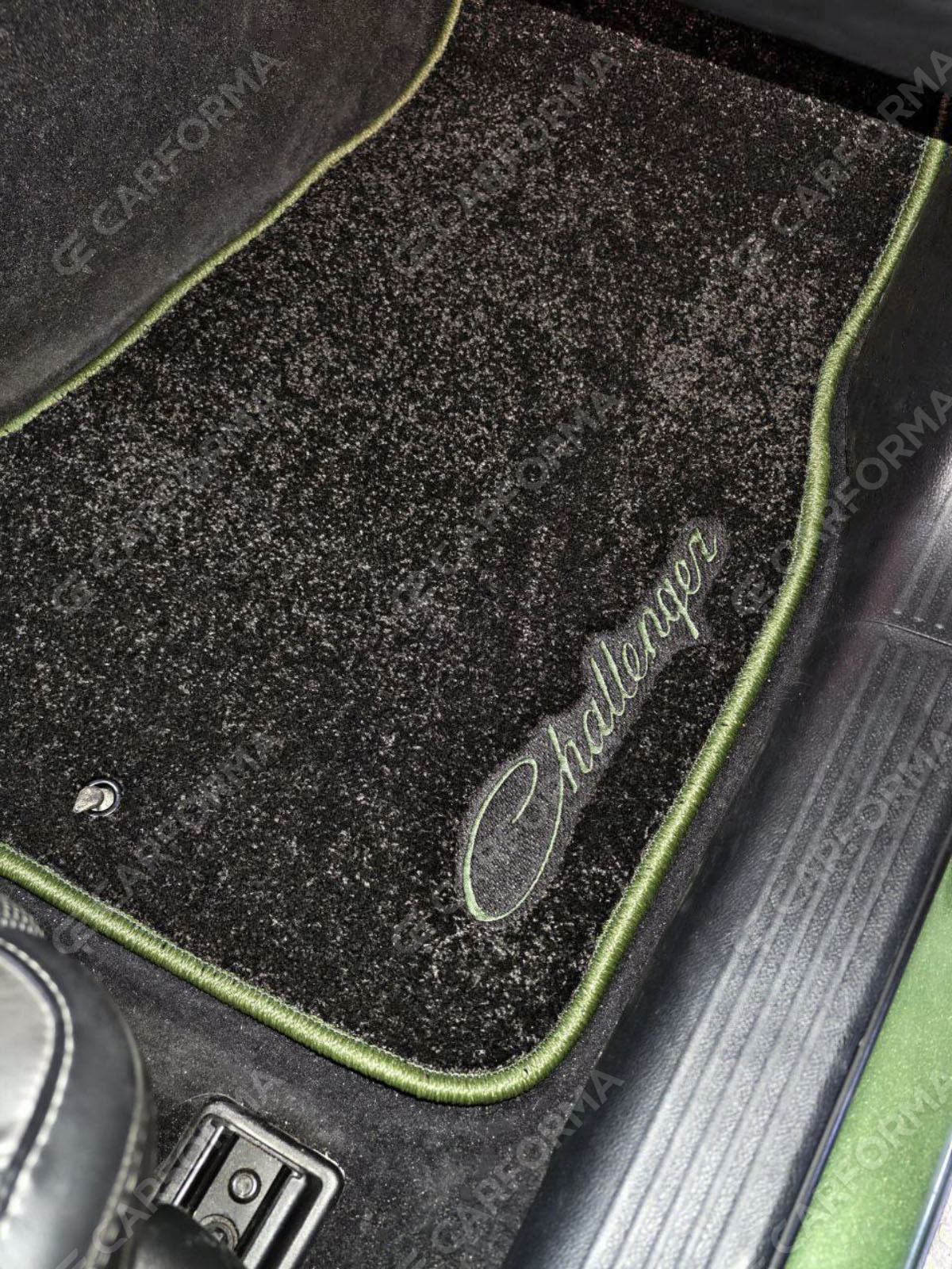 Коврики на Dodge Challenger III 2008&nbsp;-&nbsp;2023 в Благовещенске