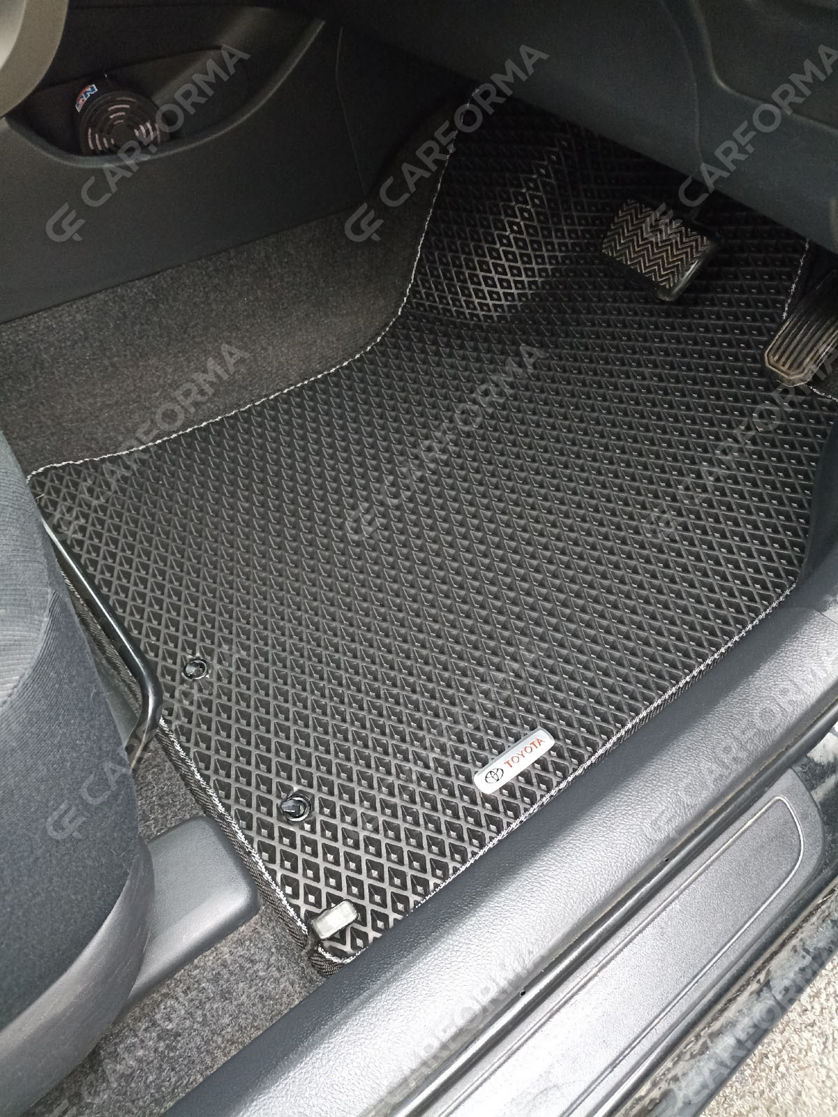 EVA коврики на Toyota Corolla Axio (E14) 2006&nbsp;-&nbsp;2012 в Благовещенске