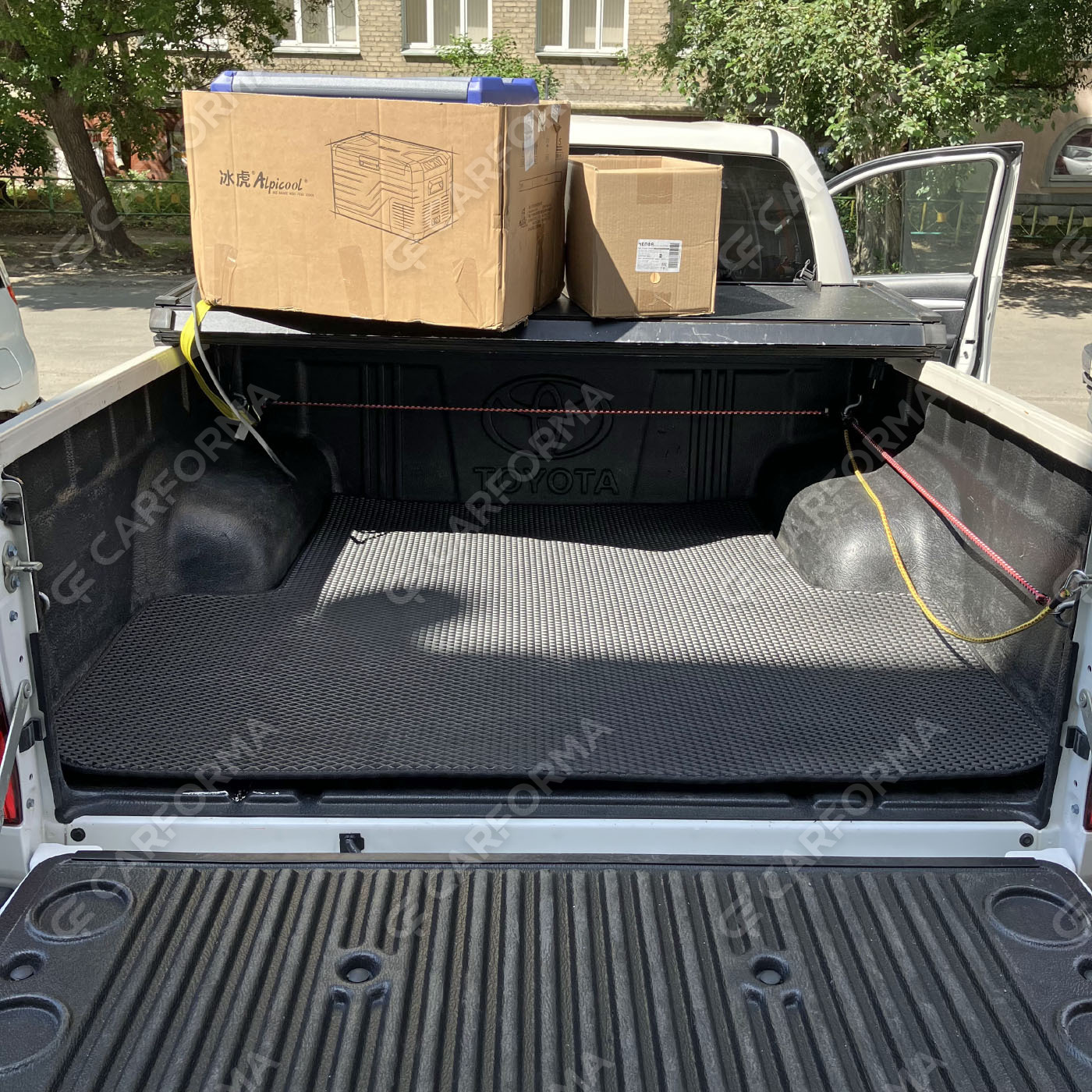 Коврики на Toyota Hilux VII 2008&nbsp;-&nbsp;2015 в Благовещенске