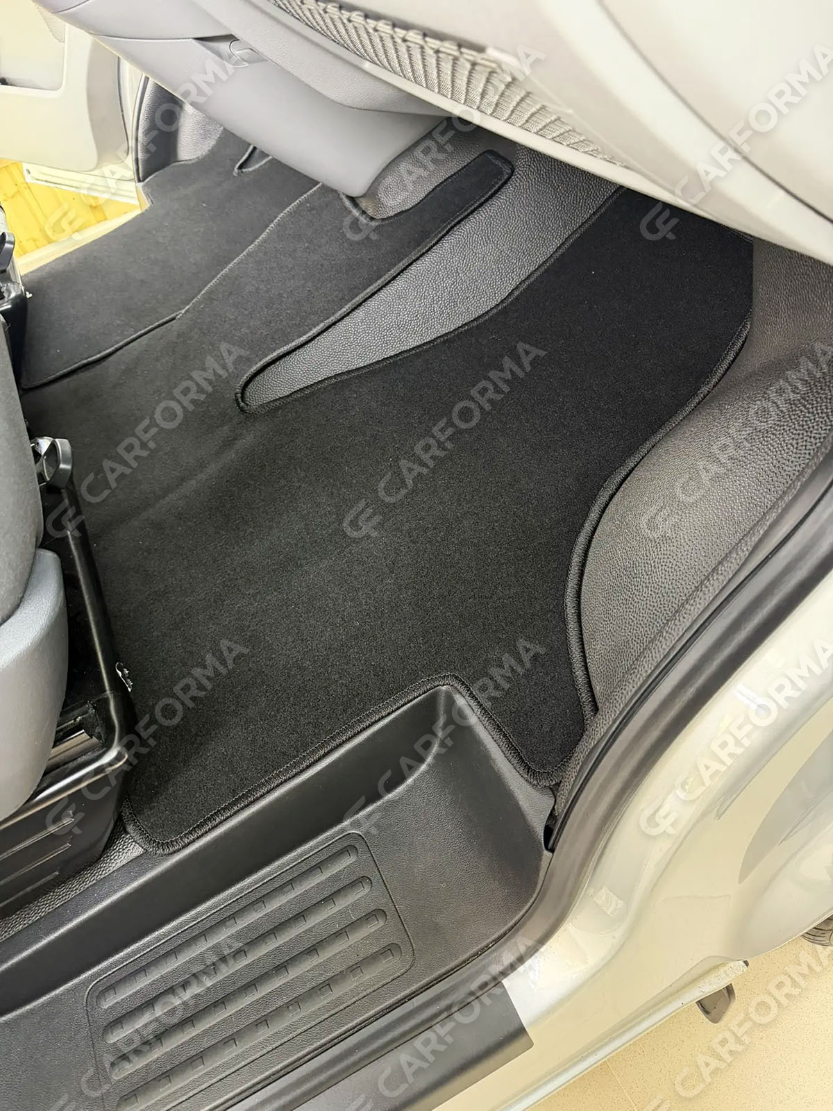 EVA коврики на Volkswagen Caravelle (T5) 2003&nbsp;-&nbsp;2015 в Благовещенске
