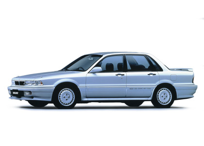 Коврики на Mitsubishi Galant VI 1987 - 1993 в Благовещенске