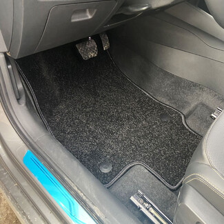 Ворсовые коврики на Audi Q2L 2016&nbsp;-&nbsp;2026 в Благовещенске