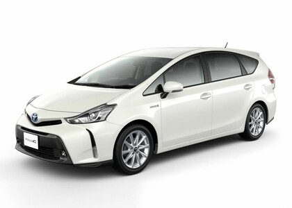 Ворсовые коврики на Toyota Prius Alpha 2011 - 2021 в Благовещенске