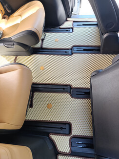 Ворсовые коврики на KIA Carnival IV корейская сборка 2020 - 2025 в Благовещенске