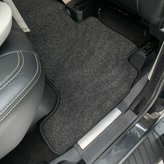 Ворсовые коврики на Land Rover Range Rover Sport I 2005 - 2013 в Благовещенске