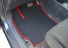 Коврики на Toyota Yaris II 2005 - 2011 в Благовещенске