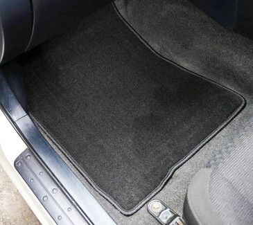 Коврики на Toyota Altezza 1998&nbsp;-&nbsp;2005 в Благовещенске