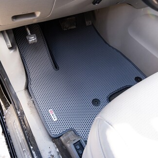 Ворсовые коврики на KIA Carnival III 7 мест 2014&nbsp;-&nbsp;2021 в Благовещенске