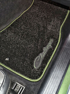 Коврики на Dodge Challenger III 2008&nbsp;-&nbsp;2023 в Благовещенске