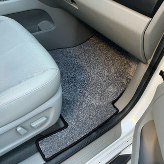 Ворсовые коврики на KIA Carnival III 7 мест 2014&nbsp;-&nbsp;2021 в Благовещенске