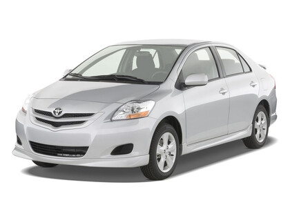 Ворсовые коврики на Toyota Belta 2005 - 2012 в Благовещенске