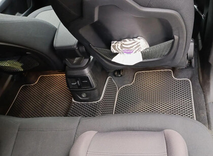 Ворсовые коврики на BMW 2 Gran Tourer (F46) 2015 - 2026 в Благовещенске Ворсовые коврики на BMW 2 Gran Tourer (F46) 2015 - 2026 в Благовещенске