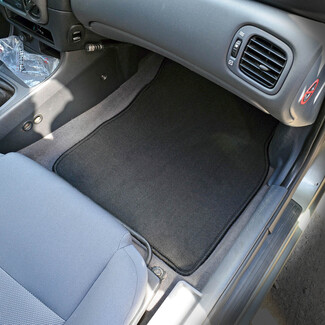 Коврики на Nissan Almera 2 (N16) 2000&nbsp;-&nbsp;2006 в Благовещенске