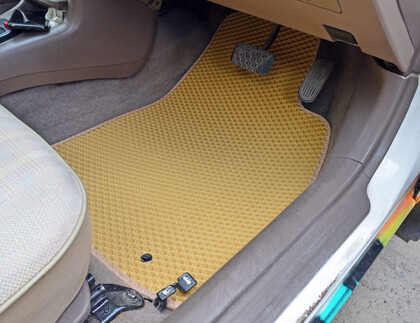 Коврики на Toyota Corsa (L50) 1994 - 1999 в Благовещенске